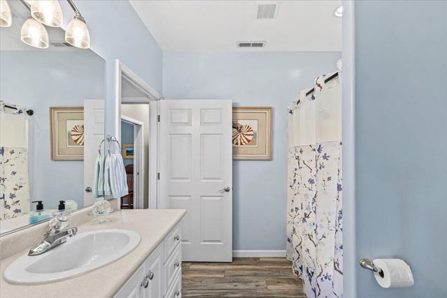 3910 Cherry Lane, Medford, OR 97504