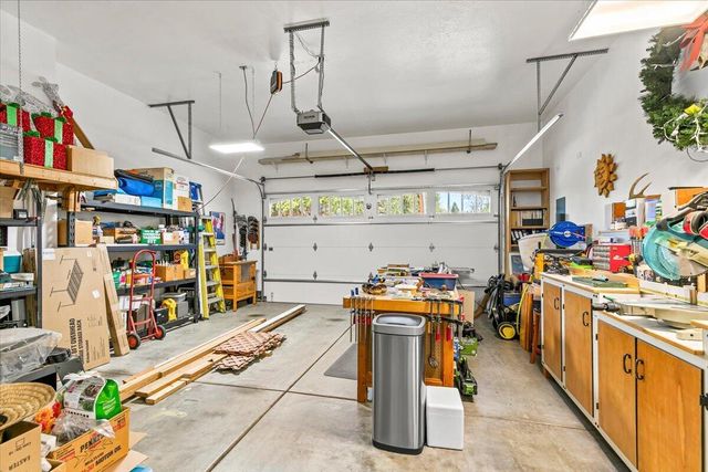 3910 Cherry Lane, Medford, OR 97504