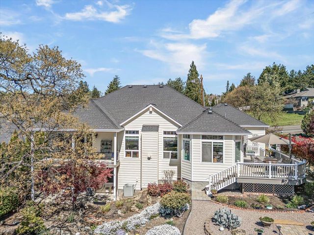 3910 Cherry Lane, Medford, OR 97504