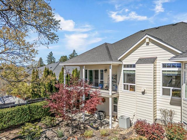 3910 Cherry Lane, Medford, OR 97504