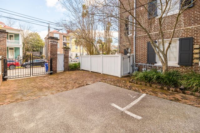 214 Calhoun Street 7, Charleston, SC 29401