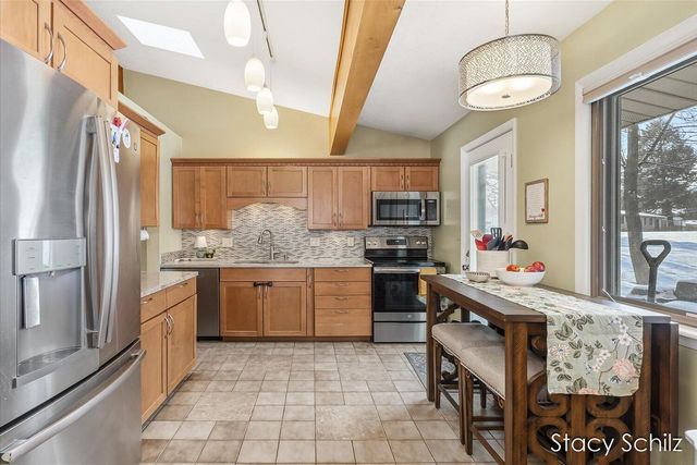 210 S Brewer Drive, Battle Creek, MI 49015