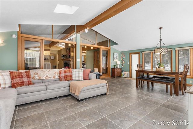 210 S Brewer Drive, Battle Creek, MI 49015