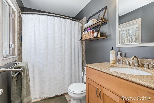 210 S Brewer Drive, Battle Creek, MI 49015