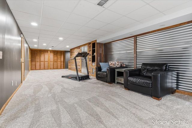 210 S Brewer Drive, Battle Creek, MI 49015