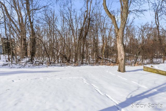 210 S Brewer Drive, Battle Creek, MI 49015