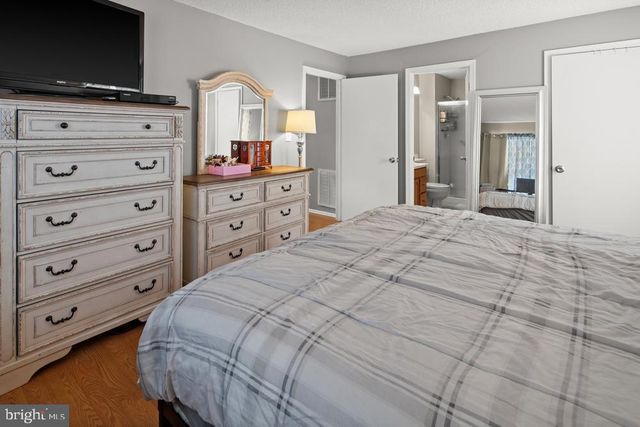 52 WILLOW CT, Hamilton, NJ 08619