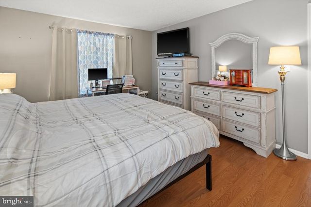 52 WILLOW CT, Hamilton, NJ 08619