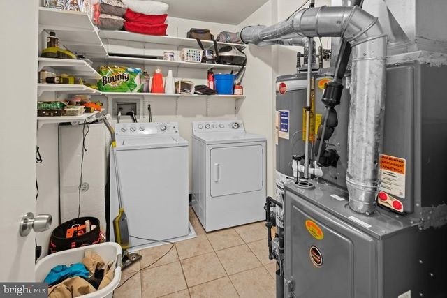 52 WILLOW CT, Hamilton, NJ 08619