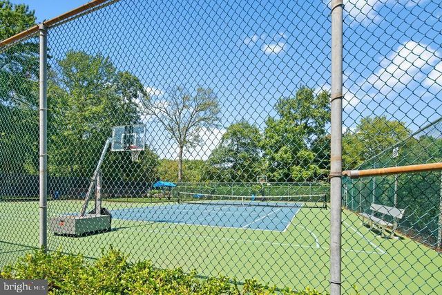 52 WILLOW CT, Hamilton, NJ 08619