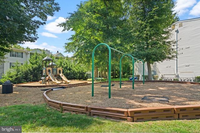 52 WILLOW CT, Hamilton, NJ 08619