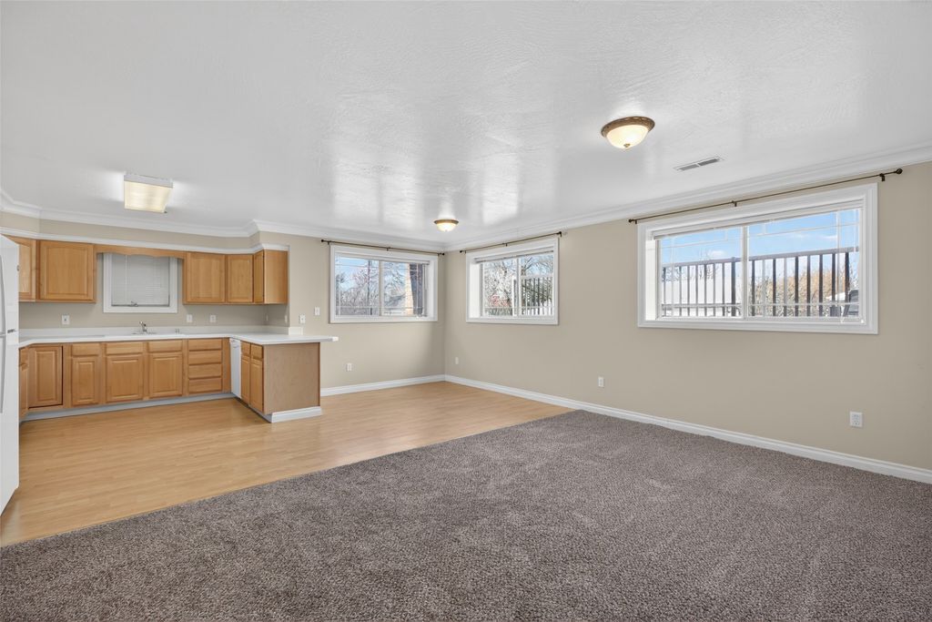 4409 2nd Avenue N, Great Falls, MT 59405 photo 3