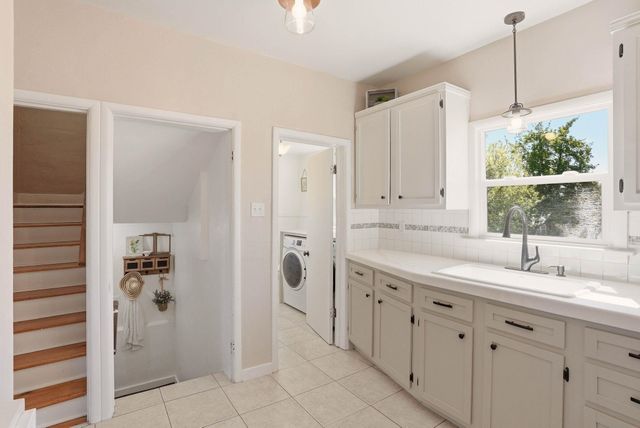 3307 S Abbott Rd, Spokane, WA 99224