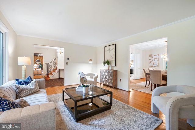 11701 BEEKMAN PL, Potomac, MD 20854