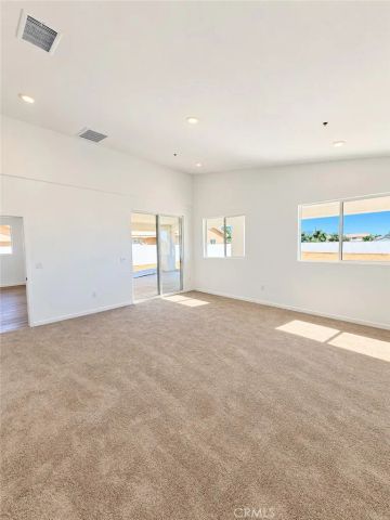 1290 Pennsylvania, Beaumont, CA 92223