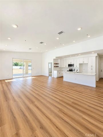 1290 Pennsylvania, Beaumont, CA 92223