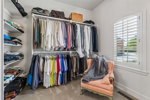 805 Hawkesbury Park, Norman, OK 73072