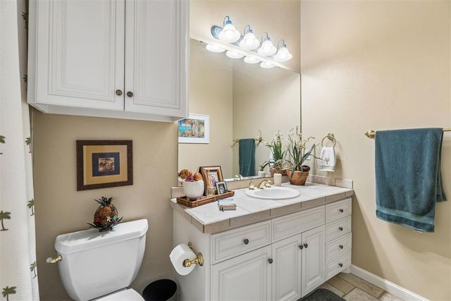 805 Hawkesbury Park, Norman, OK 73072