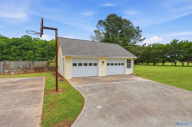 201 Scott Road, Toney, AL 35773