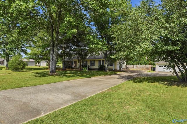 201 Scott Road, Toney, AL 35773