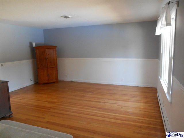 806 St Claire, Florence, SC 29501