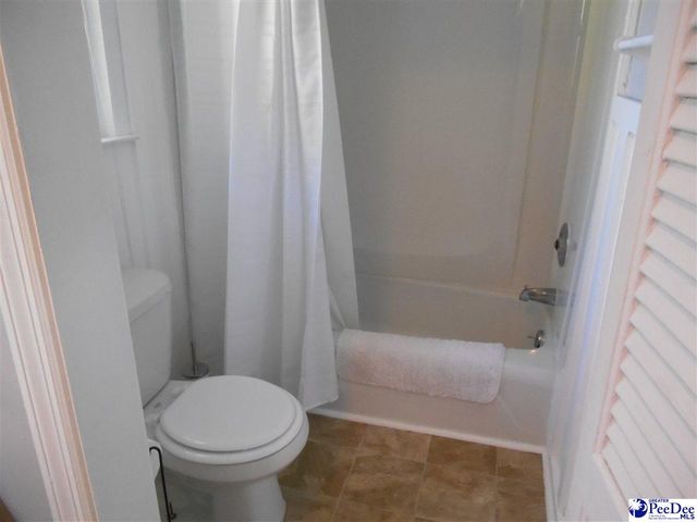 806 St Claire, Florence, SC 29501