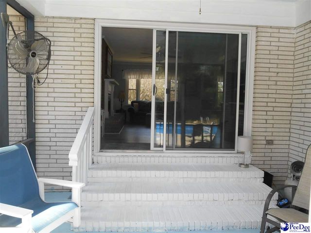 806 St Claire, Florence, SC 29501