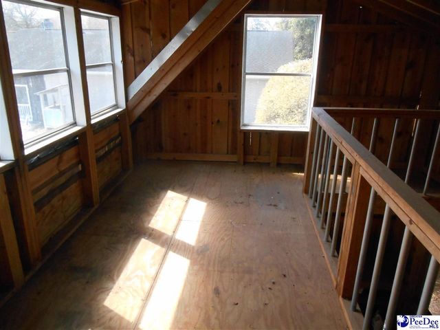 806 St Claire, Florence, SC 29501