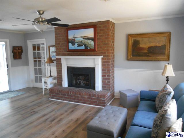 806 St Claire, Florence, SC 29501