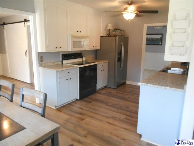 806 St Claire, Florence, SC 29501