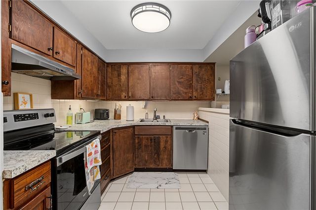 5580 Barnard Drive, Huber Heights, OH 45424
