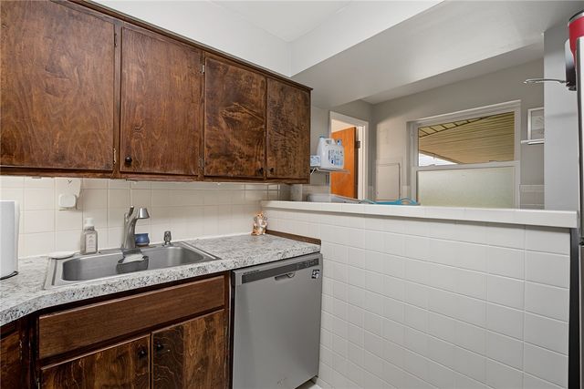 5580 Barnard Drive, Huber Heights, OH 45424