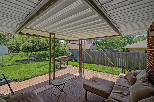 5580 Barnard Drive, Huber Heights, OH 45424