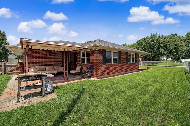 5580 Barnard Drive, Huber Heights, OH 45424
