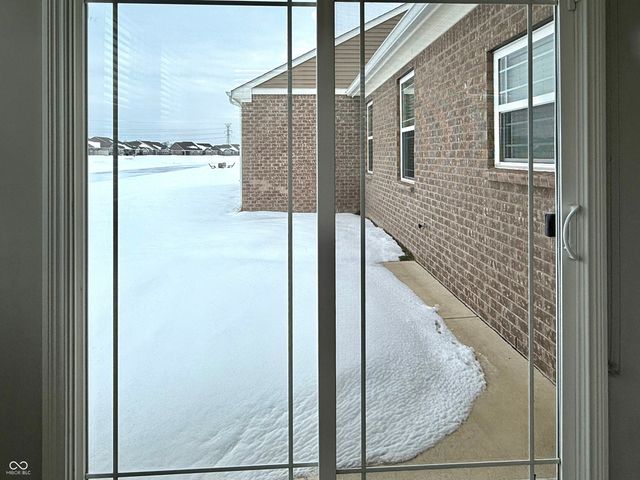 8819 Twain Lane, Indianapolis, IN 46239