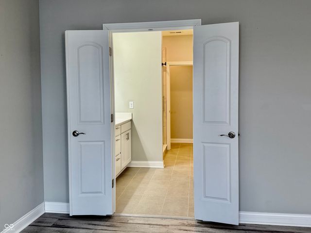 8819 Twain Lane, Indianapolis, IN 46239