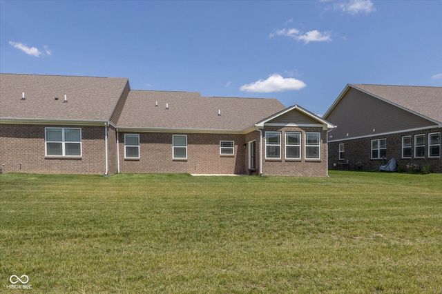 8819 Twain Lane, Indianapolis, IN 46239