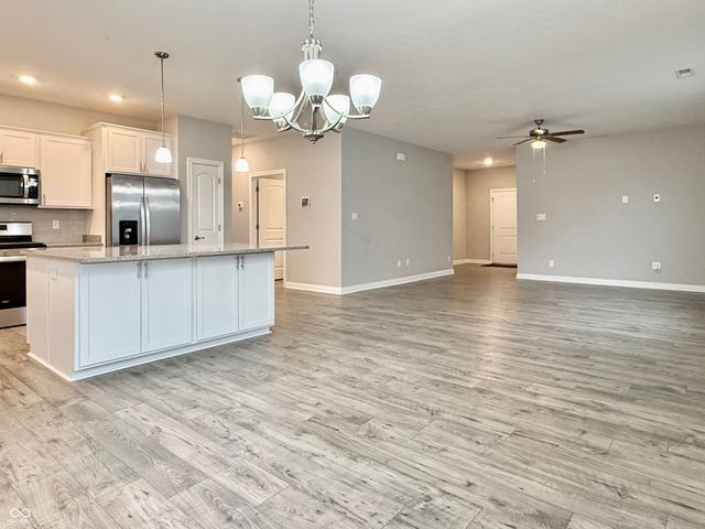 8819 Twain Lane, Indianapolis, IN 46239