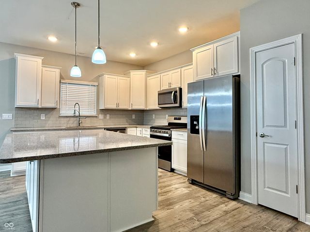 8819 Twain Lane, Indianapolis, IN 46239