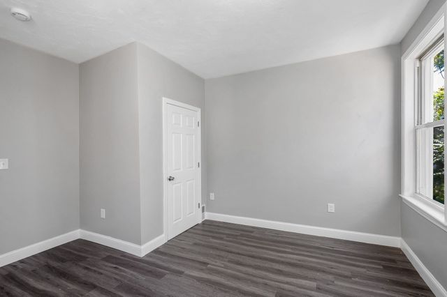 50 Willow Street 50, Lowell, MA 01852