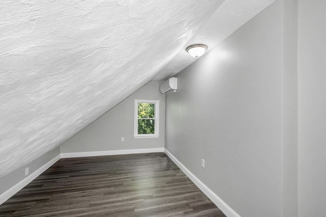 50 Willow Street 50, Lowell, MA 01852