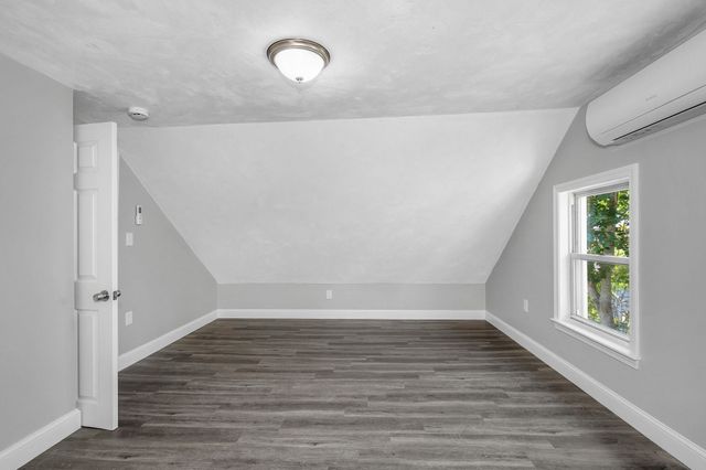 50 Willow Street 50, Lowell, MA 01852