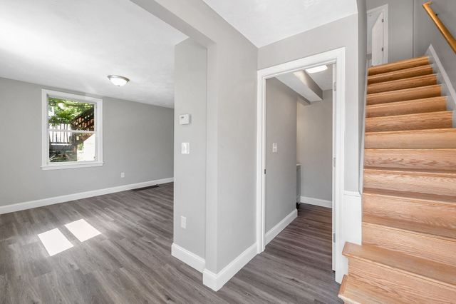 50 Willow Street 50, Lowell, MA 01852