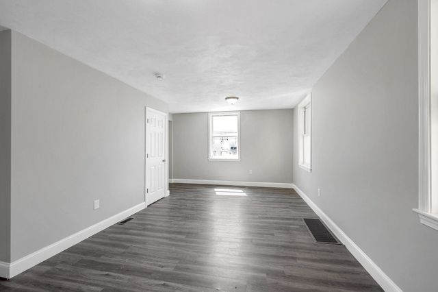 50 Willow Street 50, Lowell, MA 01852