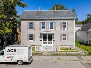 50 Willow Street 50, Lowell, MA 01852