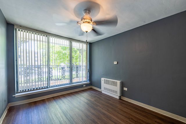 1008 Washington Boulevard 5, Oak Park, IL 60302