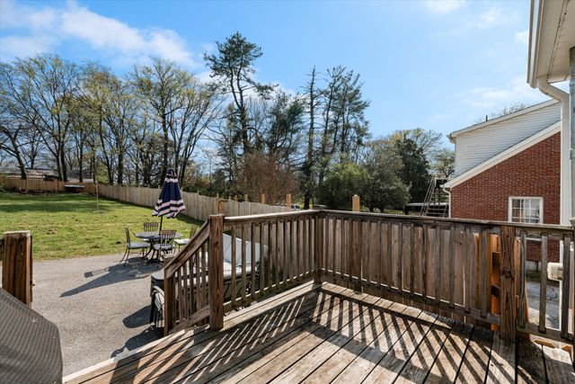 106 7th Ave, Columbia, TN 38401