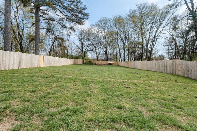 106 7th Ave, Columbia, TN 38401