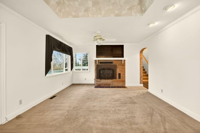 1059 Terra Avenue, Ashland, OR 97520