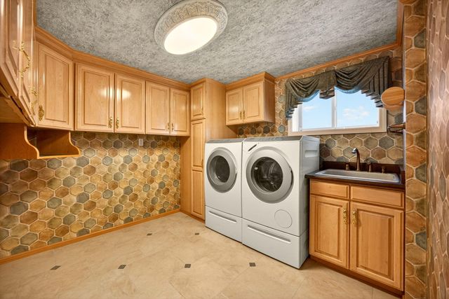 1059 Terra Avenue, Ashland, OR 97520